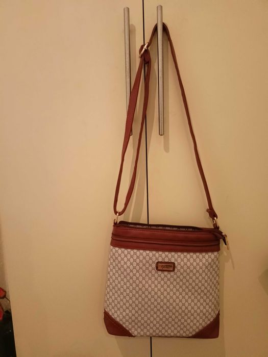 Чанта за през рамо