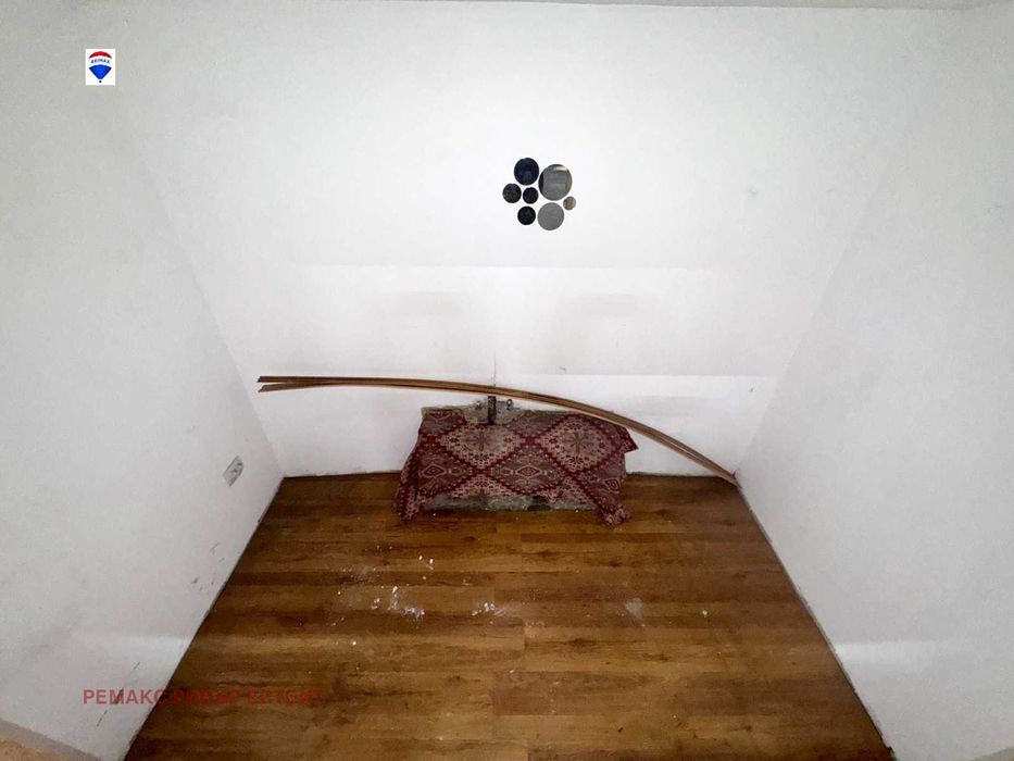 Дава се под наем Промишлена сграда в Русе, Промишлена зона - Запад - 100 кв.м за 331.5 € - Снимка #3