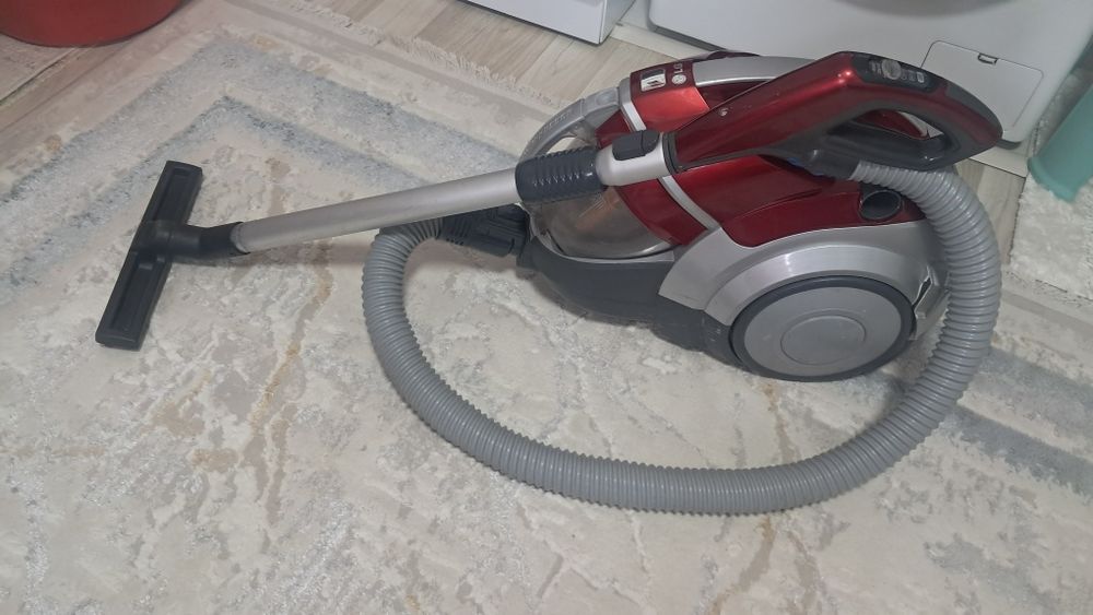 Продам пылесос лджи