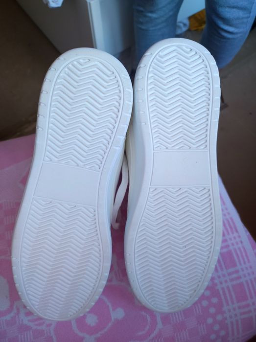 Нови пухкави 39 и40ти номер