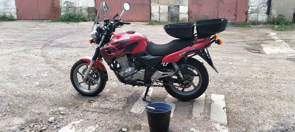 Продам хороший мотоцикл.