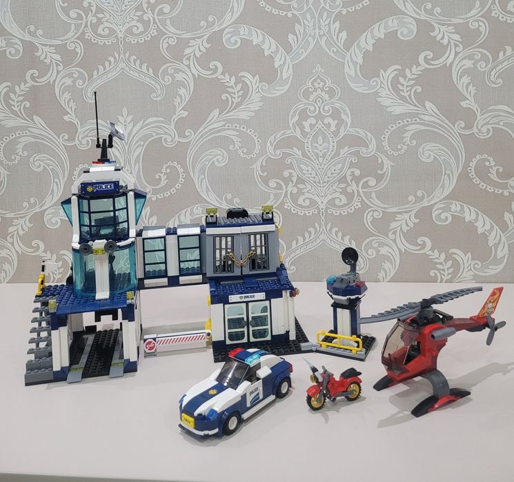 Конструктор Лего