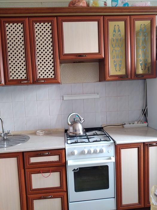 Продам кухонный гарнитур за 90000тг