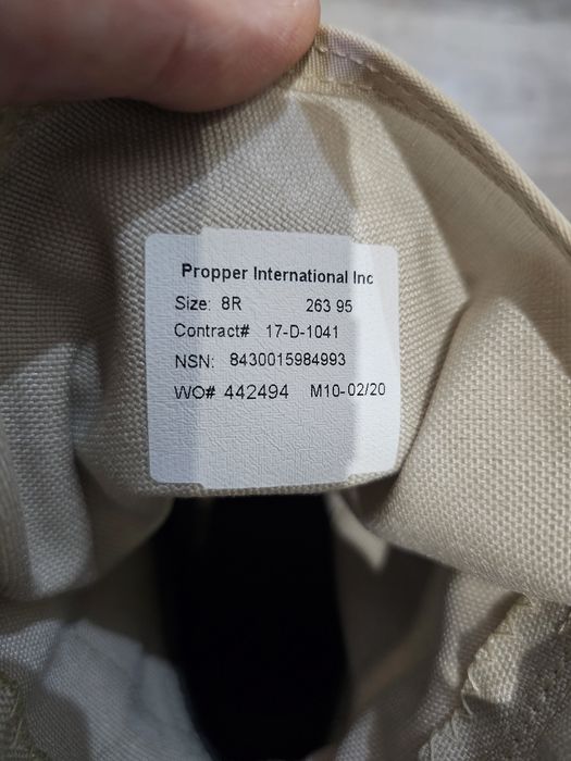 Bocanci americani Propper nr 42, dimensiune talpic 27 cm.