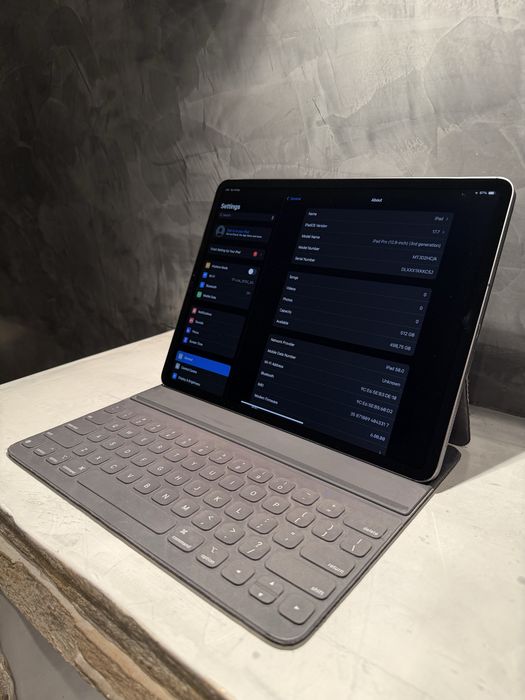 Ipad Pro 12.9" 512 GB Cellular; Wi-Fi + Smart Keyboard Folio
