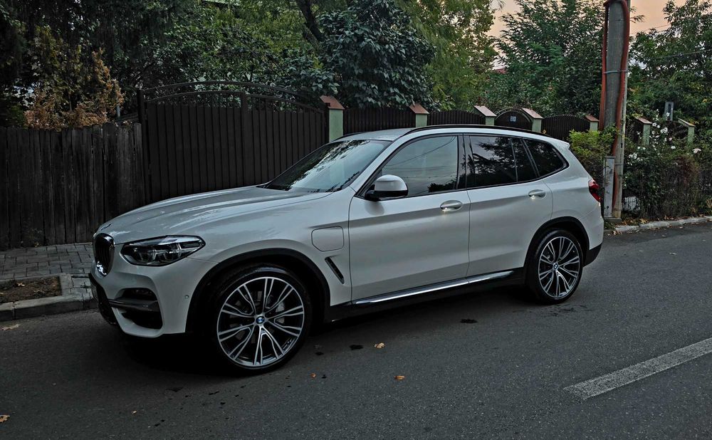 BMW X3 2020 — imagine 3