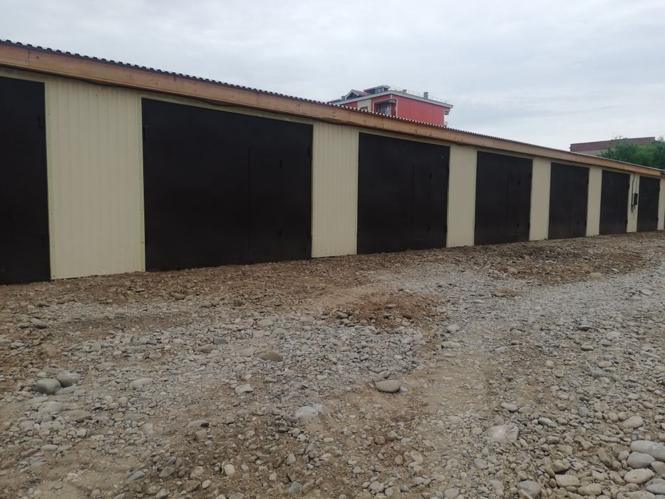 Продаются гаражи