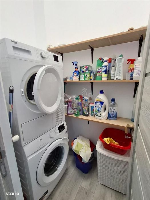 Apartament de LUX 3 camere 2 bai  parcare subterana zona Doamna Stanca