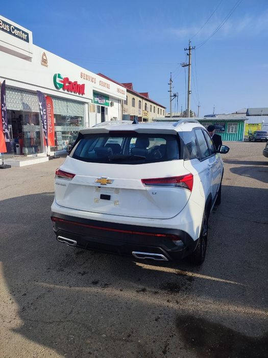 Саптива 5 автомашинаси 2024 йилда ишлаб чикарилган.Холати зур.