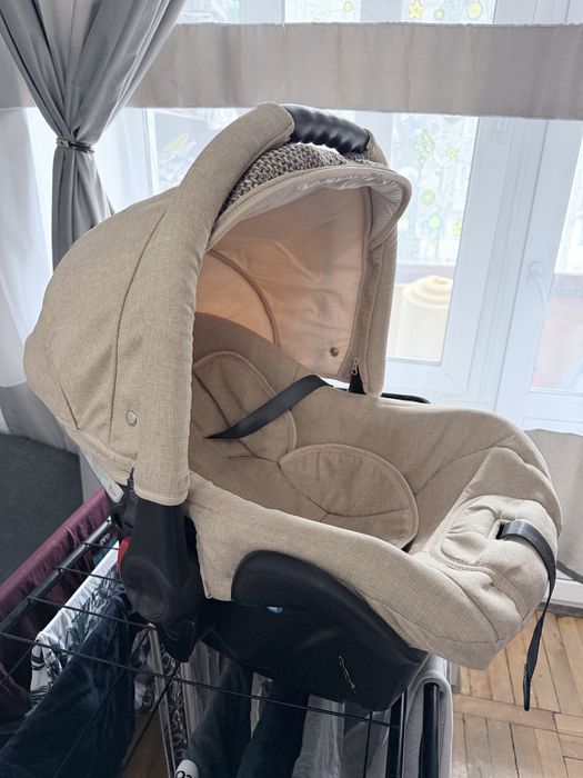 Продам автокресло(автолюльку) Karwala в новом состоянии