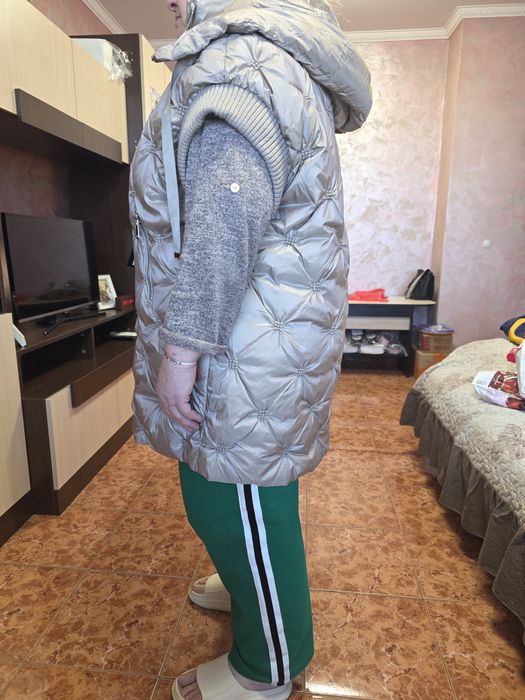 Зимен елек с качулка '