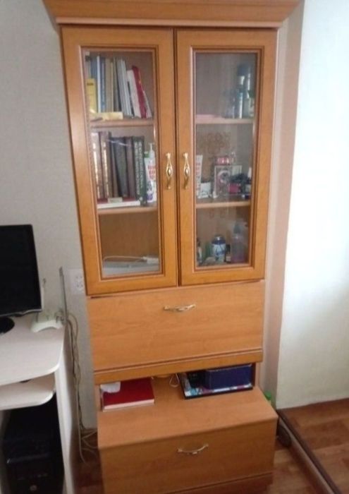 Продам шкаф в хорошем состоянии
