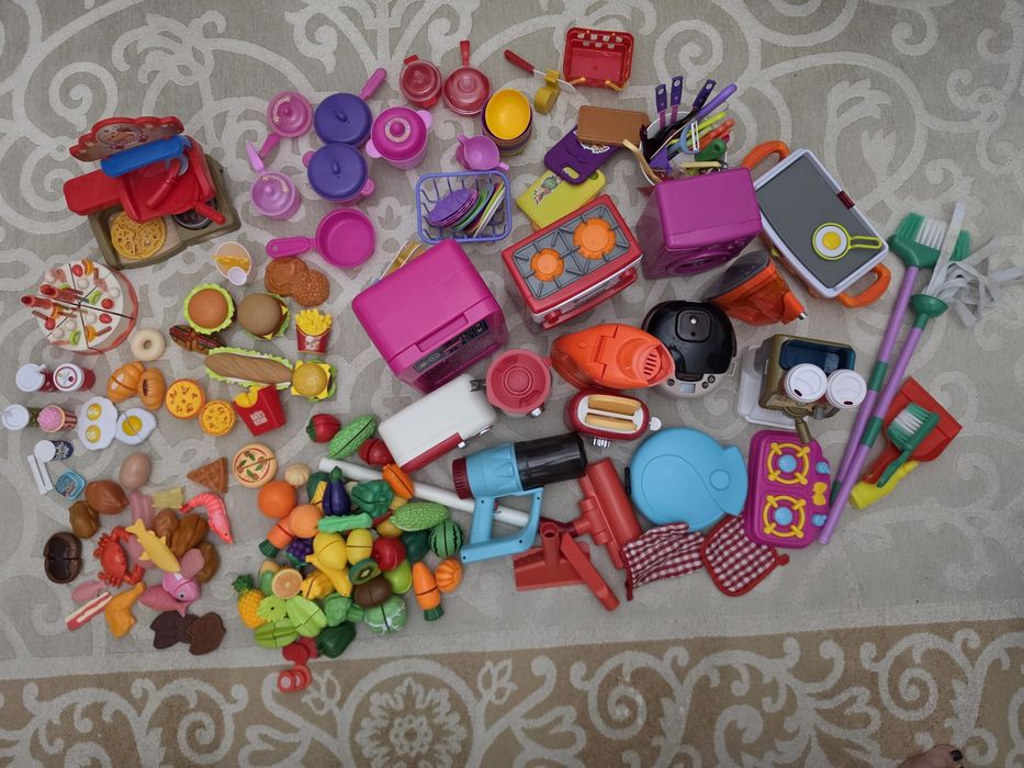 Продам набор игрушечной бытовой техники