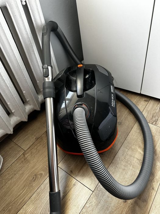 Пылесос THOMAS AQUA-BOX 1600W с аквафильтром