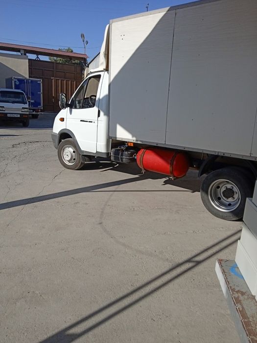 Газель biznes 2012 sotiladi