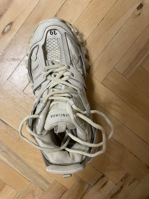 Balenciaga track 39 номер