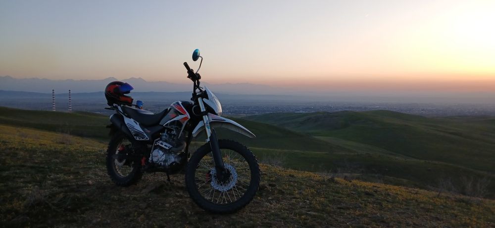 Успел поехал звоните по номеру