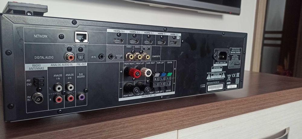 Harman Kardon AVR 151/230 HDMI USB дистанционно