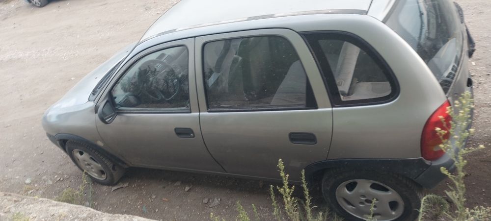 Opel corsa 1.5 isuzu 1994