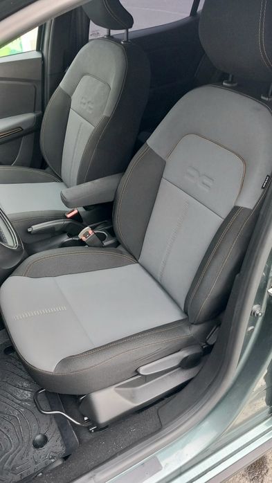 Dacia Sandero Stepway Extreme, impecabila, GPL de fabrica, 03/2024, garantie