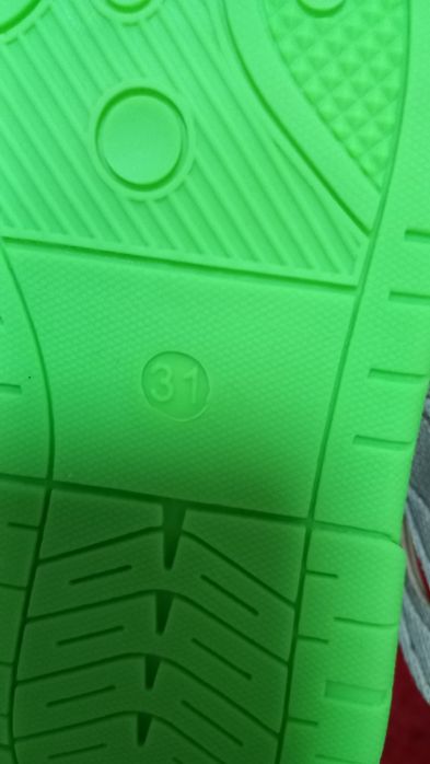 De vanzare. Inpecabili