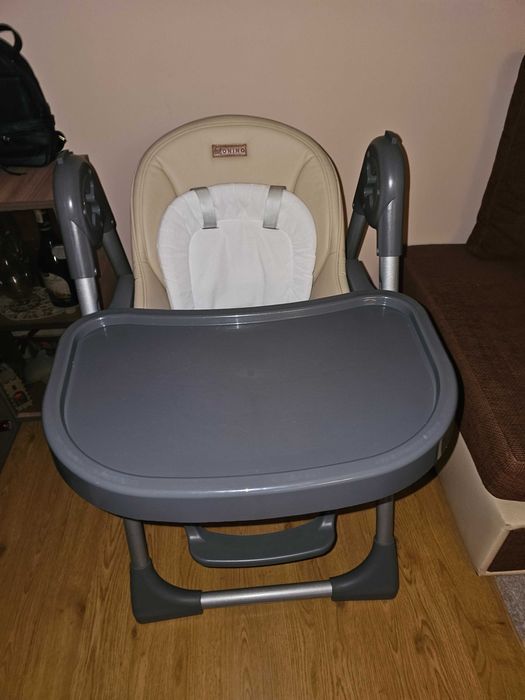 Scaun de masă bebe ONINO – stabil, confortabil, stare excelentă