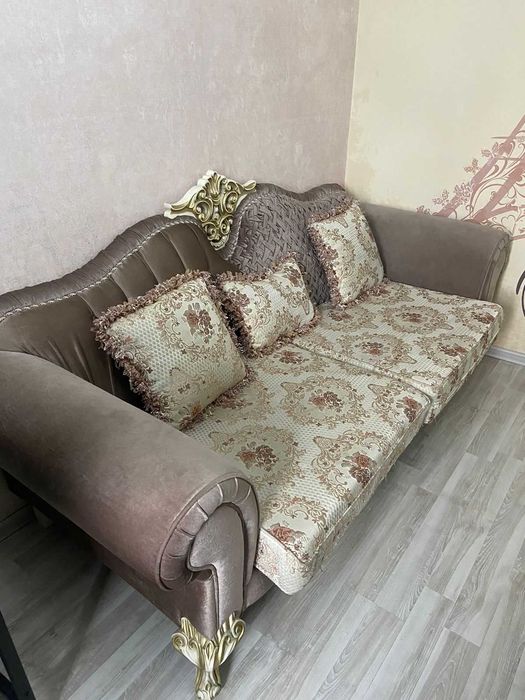 Диван и 2 кресла