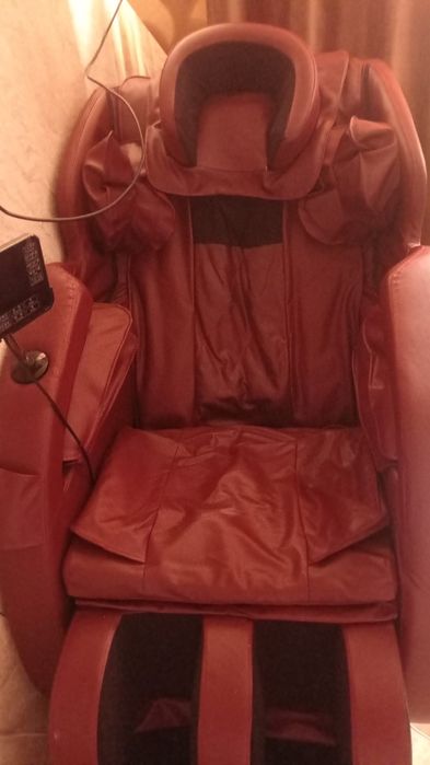 Массажное кресло в раб.сост.