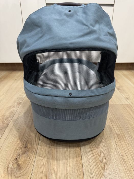 Cybex Cot S Lux и кош Aton 5