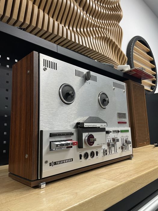 Vand / schimb magnetofon telefunken magnetophon 291 hifi