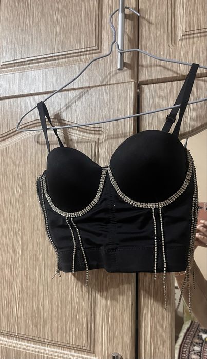 Продам платья и топ