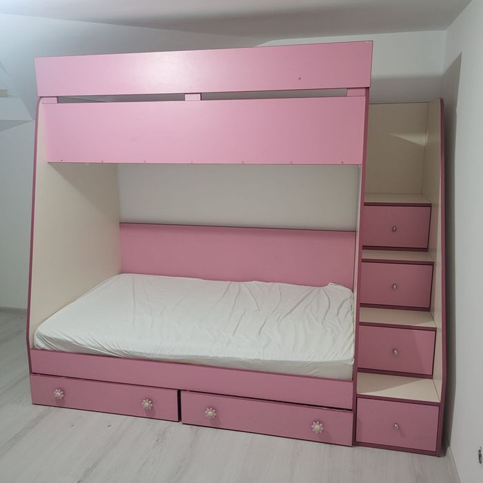 Pat suprapus pe comanda