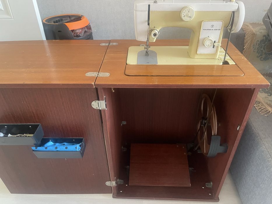 Швейная машинка чайка Астана