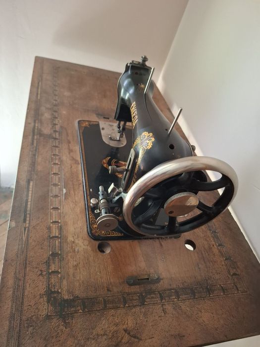 Шевна машина Ексела