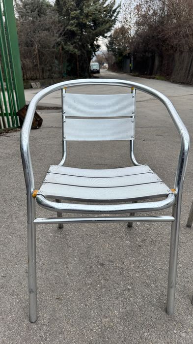 Алуминиеви столчета