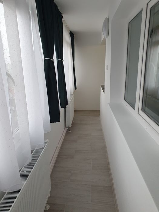 Vând apartament cu doua camere