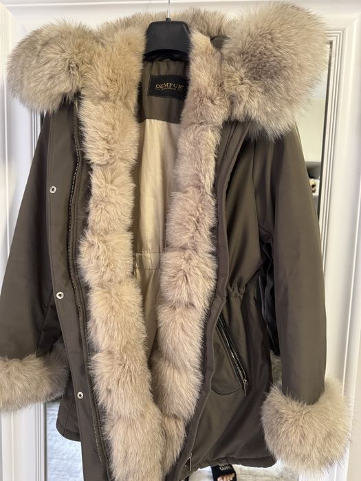 Зимно яке с пух и качулка