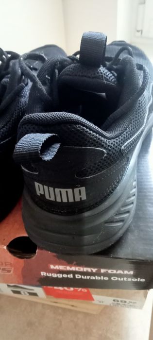 Adidași Puma originali 41