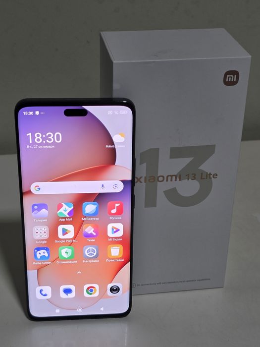 Xiaomi 13 Lite (8GB / 256GB) – Черен, Отлично състояние, Пълен комплект