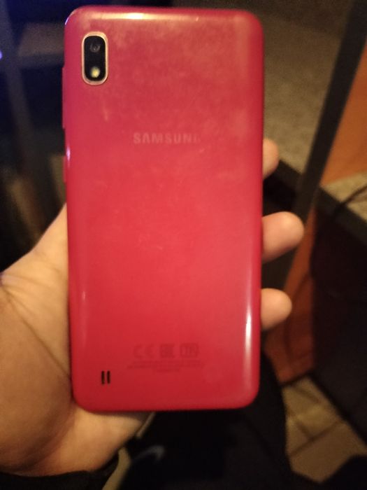 Продам Самсунг А10