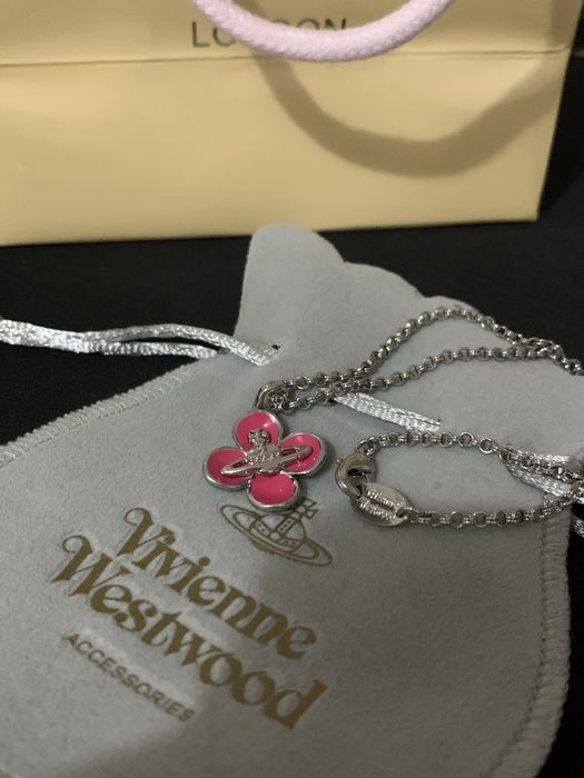 Vivienne WestWood Flower Orbital Necklack