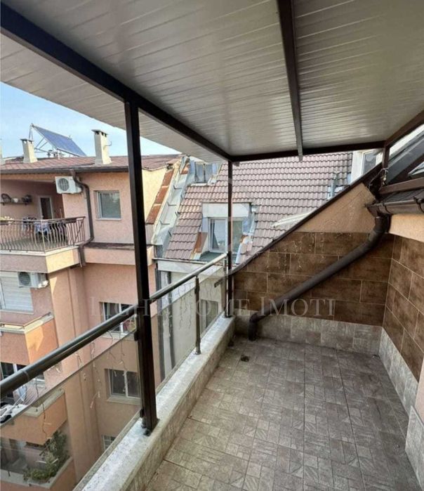 Продава се Тристаен апартамент в Пловдив, Център - 200 кв.м за 1173 €/кв.м - Снимка #13