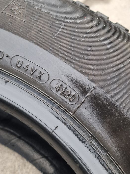 215 65 16 BF Goodrich 2 бр.