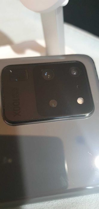 Samsung Galaxy S20 Ultra 128GB\12GB