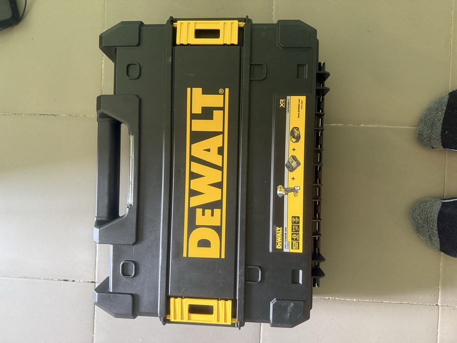 Impact driver dewalt