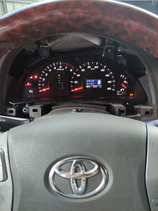 Щиток прибор камри 40