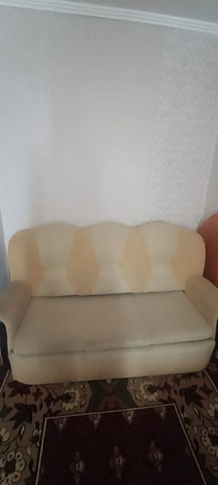 Продам Диван с креслой