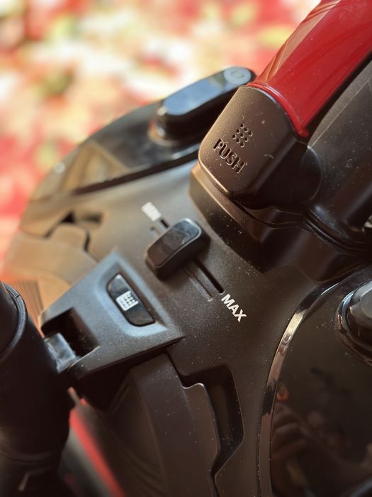 Пылесос Samsung циклонный 390вт