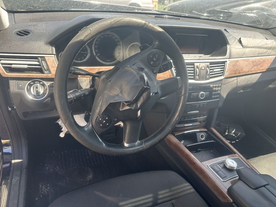 Мерцедес Е250,W212,2.5CDI,2012г,204к.с,7-G tronic