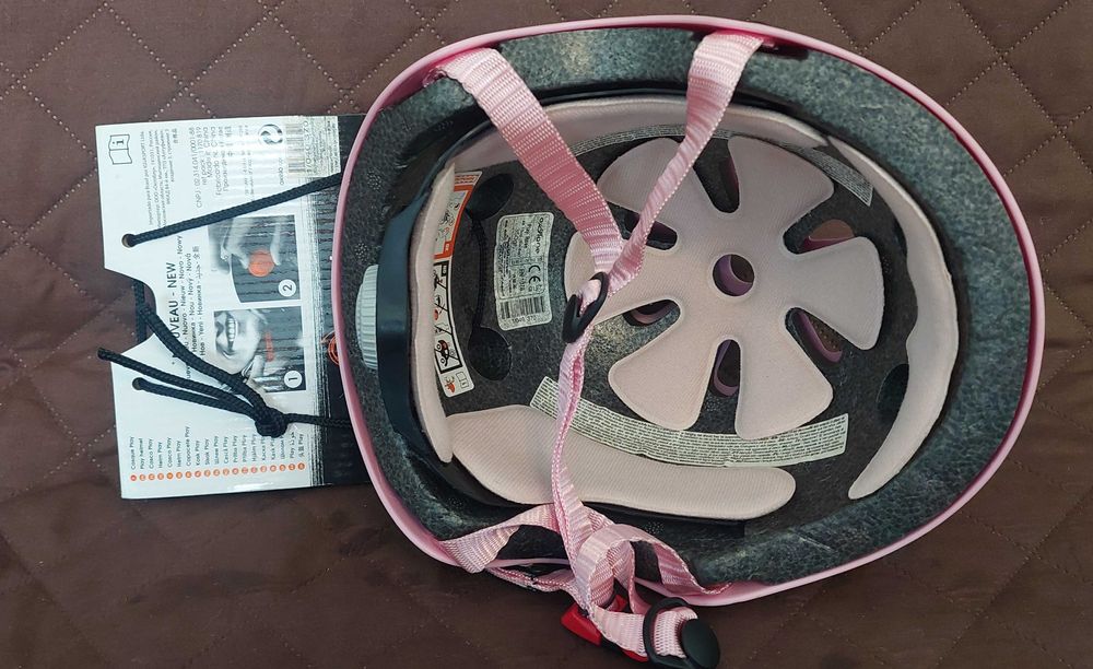 Set protecții role Play Roz Copii + casca protectie absolut noua !